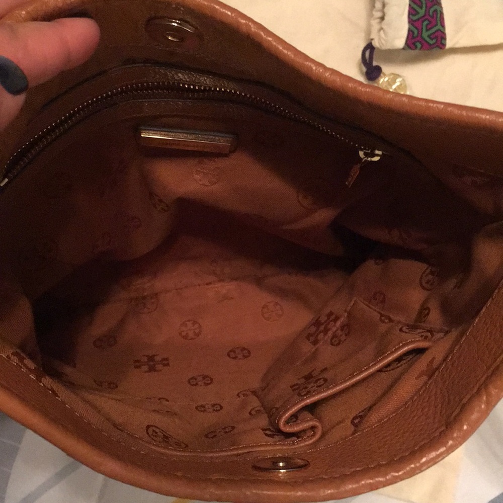 Kolbe, Tory Burch Crossbody - Picture 4 of 7